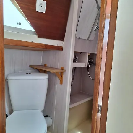 Bateau Sur Terre * Perpignan